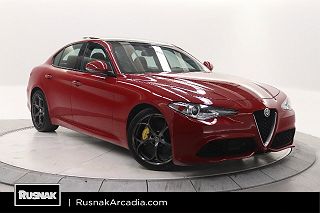 2018 Alfa Romeo Giulia Ti VIN: ZARFAECN1J7597654