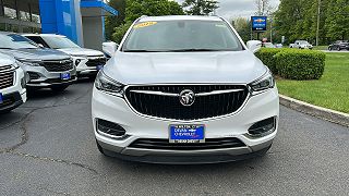 2018 Buick Enclave Essence 5GAEVAKW4JJ273714 in Wilton, CT 3