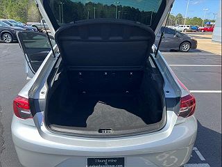 2018 Buick Regal Essence W04GP6SX5J1132376 in Columbus, MS 8