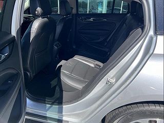 2018 Buick Regal Essence W04GP6SX5J1132376 in Columbus, MS 9