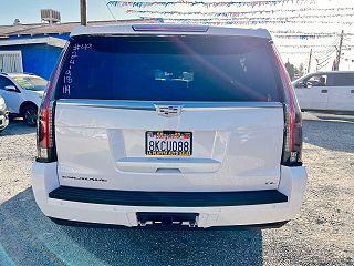 2018 Cadillac Escalade ESV 1GYS4KKJ2JR307952 in Tulare, CA 8
