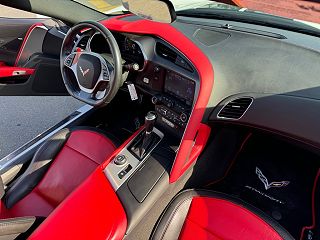 2018 Chevrolet Corvette  1G1YD2D77J5102645 in Waterville, ME 24