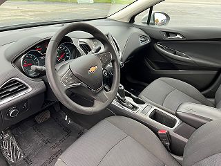 2018 Chevrolet Cruze LT 1G1BE5SM1J7112797 in Rockford, MI 7