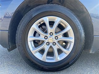 2018 Chevrolet Equinox LT 3GNAXSEV7JS537448 in Champlain, NY 31