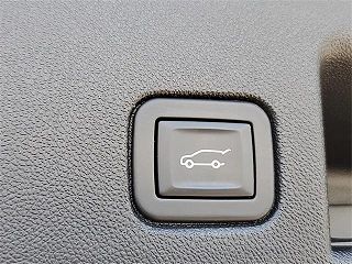 2018 Chevrolet Equinox LT 2GNAXSEV9J6348069 in Grand Blanc, MI 9