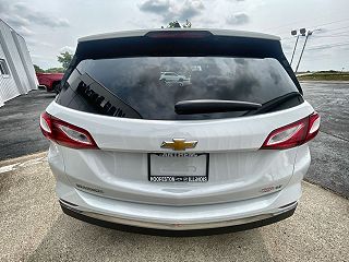 2018 Chevrolet Equinox LT 2GNAXJEV5J6319534 in Hoopeston, IL 30