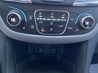 2018 Chevrolet Equinox LT 2GNAXJEV3J6140151 in Huron, SD 23