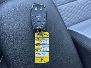 2018 Chevrolet Equinox LT 2GNAXJEV3J6140151 in Huron, SD 24