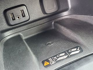 2018 Chevrolet Equinox Premier 2GNAXVEV7J6330199 in Owosso, MI 23