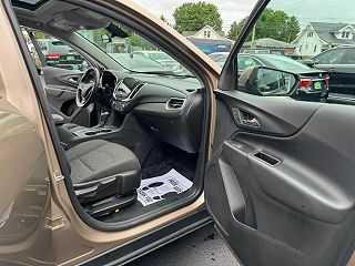 2018 Chevrolet Equinox LT 2GNAXSEV4J6228969 in Townsend, DE 18