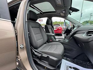2018 Chevrolet Equinox LT 2GNAXSEV4J6228969 in Townsend, DE 19