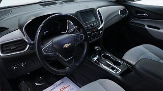 2018 Chevrolet Equinox LT 2GNAXSEV2J6111309 in Waterloo, IA 11