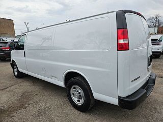 2018 Chevrolet Express 3500 1GCZGHFP0J1207795 in Chicago, IL 12
