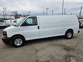 2018 Chevrolet Express 3500 1GCZGHFP0J1207795 in Chicago, IL 15
