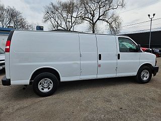 2018 Chevrolet Express 3500 1GCZGHFP0J1207795 in Chicago, IL 8