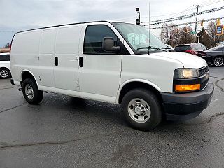 2018 Chevrolet Express 2500 1GCWGAFP6J1341396 in Greensburg, IN 7