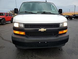 2018 Chevrolet Express 2500 1GCWGAFP6J1341396 in Greensburg, IN 8