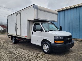 2018 Chevrolet Express 4500 1HA6GVCG6JN009670 in Middletown, OH 8