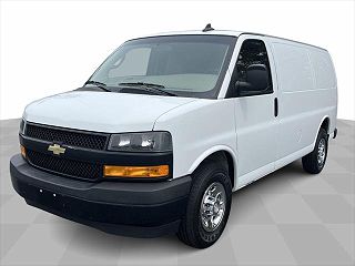 2018 Chevrolet Express 2500 1GCWGAFP8J1334014 in Painesville, OH