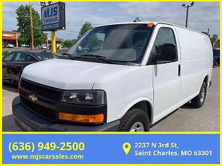 2018 Chevrolet Express 2500 1GCWGAFP9J1175780 in Saint Charles, MO 1