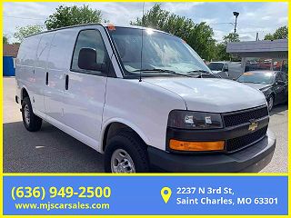 2018 Chevrolet Express 2500 1GCWGAFP9J1175780 in Saint Charles, MO 3