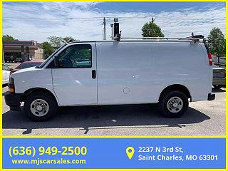 2018 Chevrolet Express 2500 1GCWGAFP4J1198299 in Saint Charles, MO 11