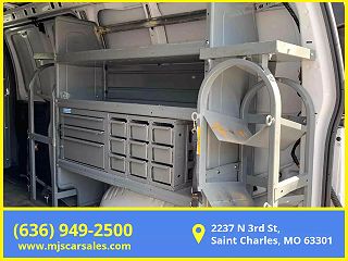 2018 Chevrolet Express 2500 1GCWGAFP4J1198299 in Saint Charles, MO 4