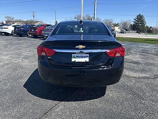 2018 Chevrolet Impala LT 2G1105S33J9117094 in Dubuque, IA 4