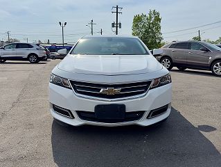 2018 Chevrolet Impala LT 2G1105S32J9140236 in Highland Park, MI 3
