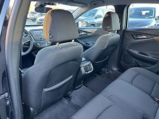 2018 Chevrolet Malibu LT 1G1ZD5ST3JF267687 in Leesburg, VA 27