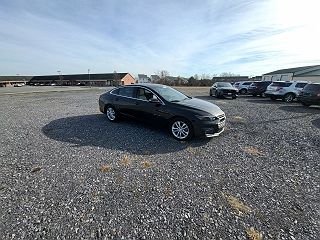 2018 Chevrolet Malibu LT 1G1ZD5ST6JF143915 in Martinsburg, WV 4