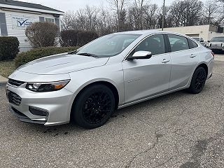 2018 Chevrolet Malibu LT 1G1ZD5ST5JF270624 in Taylor, MI 1