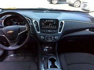 2018 Chevrolet Malibu LT 1G1ZD5ST2JF275232 in West Bend, WI 16