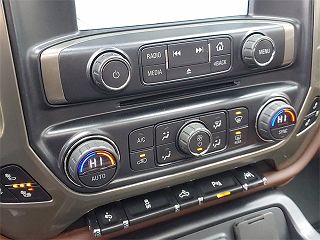 2018 Chevrolet Silverado 1500 High Country 3GCUKTEC6JG356675 in Grand Blanc, MI 25