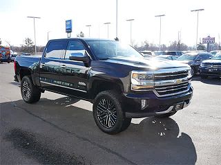 2018 Chevrolet Silverado 1500 High Country 3GCUKTEJXJG631950 in North Branch, MN 3