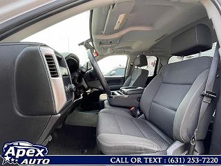 2018 Chevrolet Silverado 1500 LT 1GCRCREH0JZ104485 in Selden, NY 17