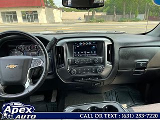 2018 Chevrolet Silverado 1500 LT 1GCRCREH0JZ104485 in Selden, NY 22