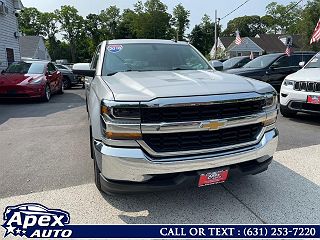 2018 Chevrolet Silverado 1500 LT 1GCRCREH0JZ104485 in Selden, NY 5
