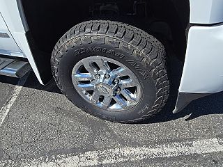 2018 Chevrolet Silverado 3500HD LTZ 1GC4K0EY6JF103352 in Triadelphia, WV 28
