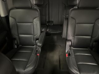 2018 Chevrolet Suburban Premier 1GNSCJKC3JR102426 in Livingston, TX 27