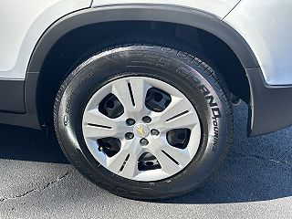2018 Chevrolet Trax LS 3GNCJKSB1JL393782 in Marietta, GA 12