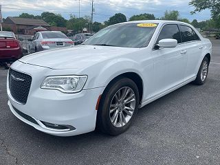 2018 Chrysler 300 Touring VIN: 2C3CCAAG0JH294023