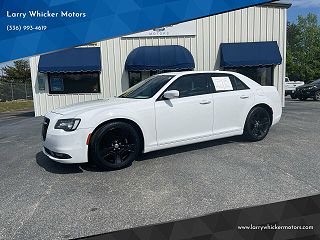 2018 Chrysler 300 S 2C3CCABG2JH222514 in Kernersville, NC 1