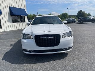 2018 Chrysler 300 S 2C3CCABG2JH222514 in Kernersville, NC 4