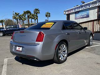2018 Chrysler 300 Limited Edition 2C3CCAEG0JH269925 in Tracy, CA 4