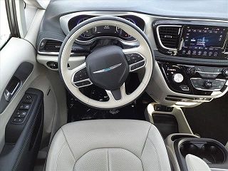 2018 Chrysler Pacifica Limited 2C4RC1N71JR365806 in Altoona, PA 11