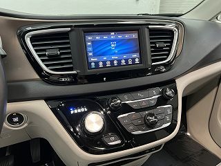 2018 Chrysler Pacifica Touring-L 2C4RC1BG8JR194203 in Clearwater, FL 28