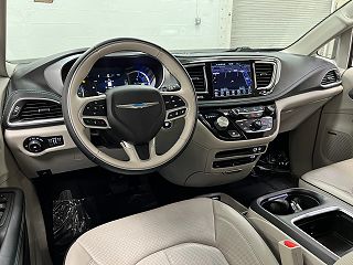 2018 Chrysler Pacifica Limited 2C4RC1N77JR159275 in Clearwater, FL 13