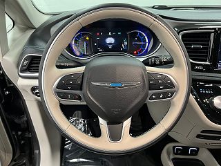 2018 Chrysler Pacifica Limited 2C4RC1N77JR159275 in Clearwater, FL 29