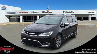 2018 Chrysler Pacifica Limited 2C4RC1GG5JR260246 in Lapeer, MI